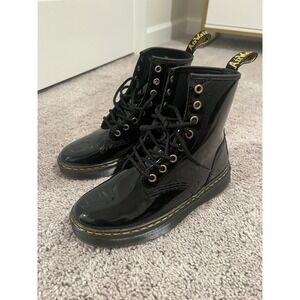 Dr. Doc Martens Air Wair Boots Women Size 6 Grunge Emo Retro‎